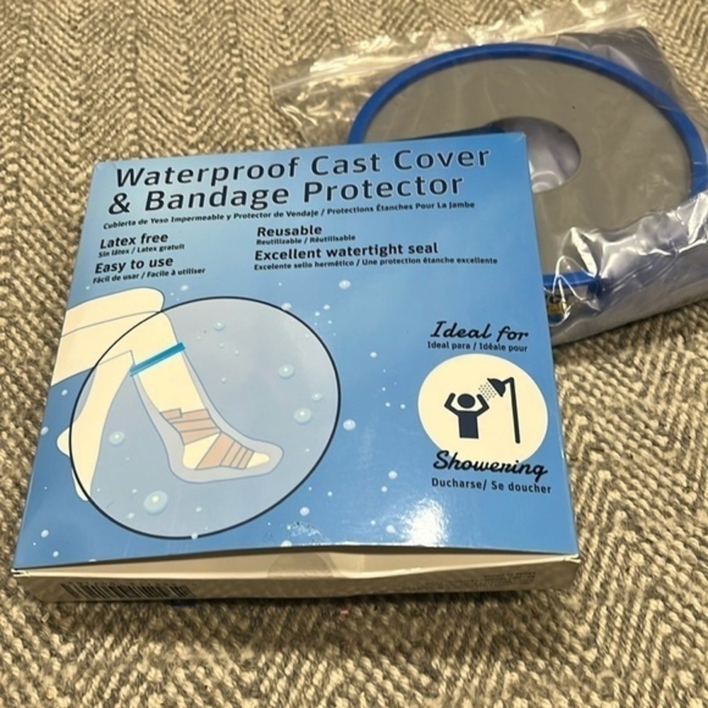NEW Waterproof‎ latex free cast cover and bandage protector